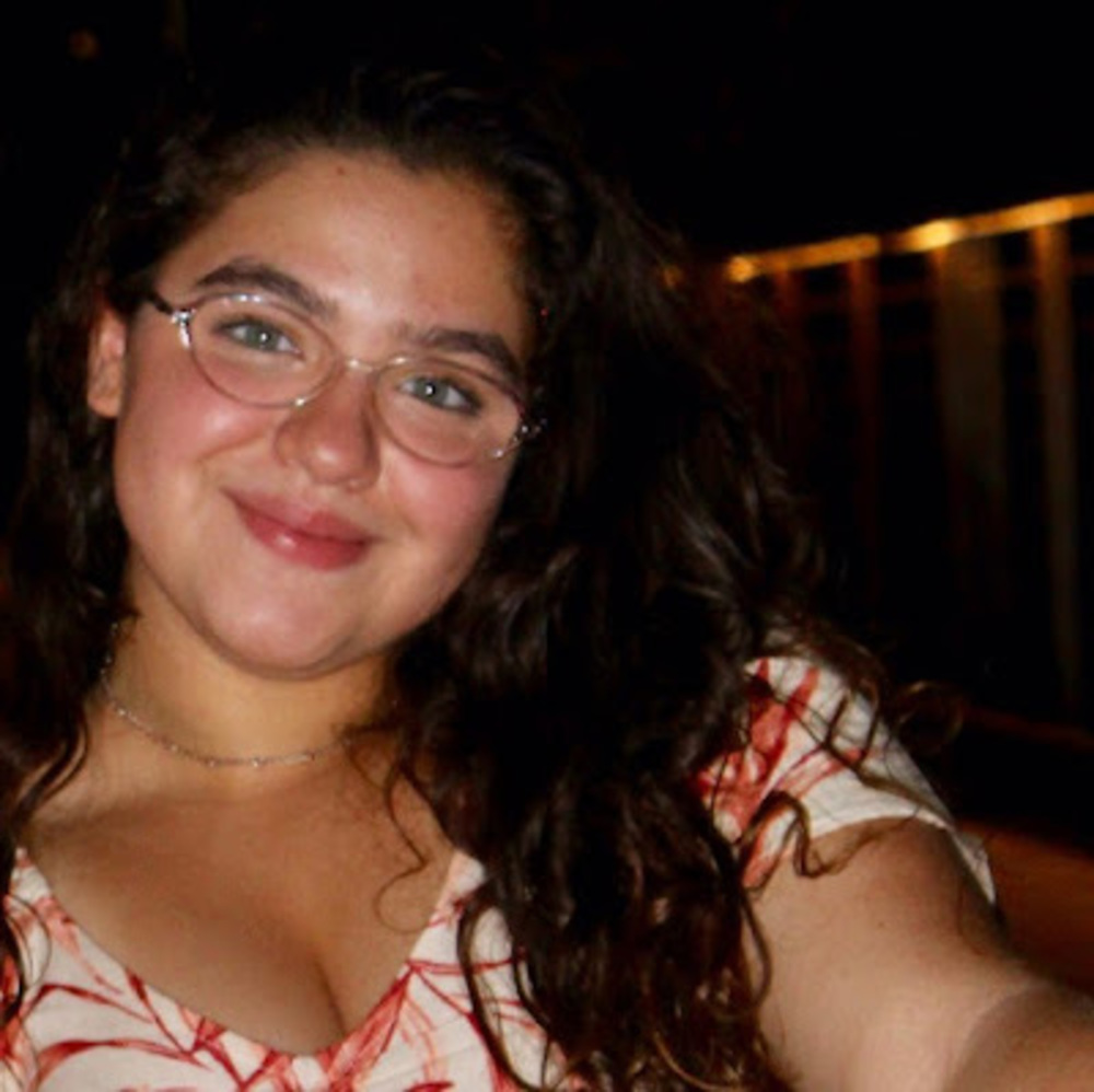 Meet your Posher, Nuran